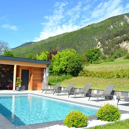 Σαλέ Chalet Neuf, Jacuzzi, Piscine Privee Mai-Sept, Petanque, Proche Paradiski *