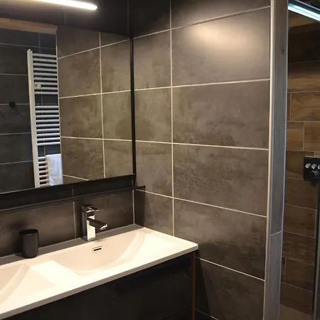Chalet Neuf, Jacuzzi, Piscine Privee Mai-Sept, Petanque, Proche Paradiski * La Plagne