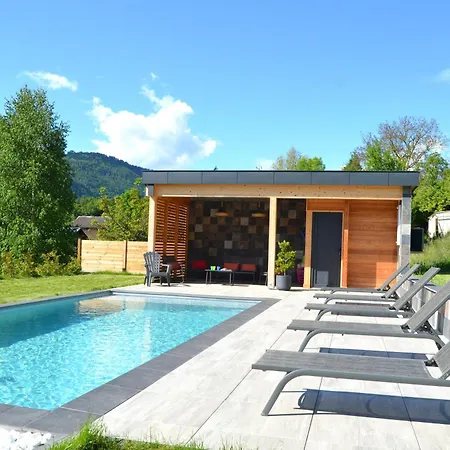 샬레 Chalet Neuf, Jacuzzi, Piscine Privee Mai-Sept, Petanque, Proche Paradiski *